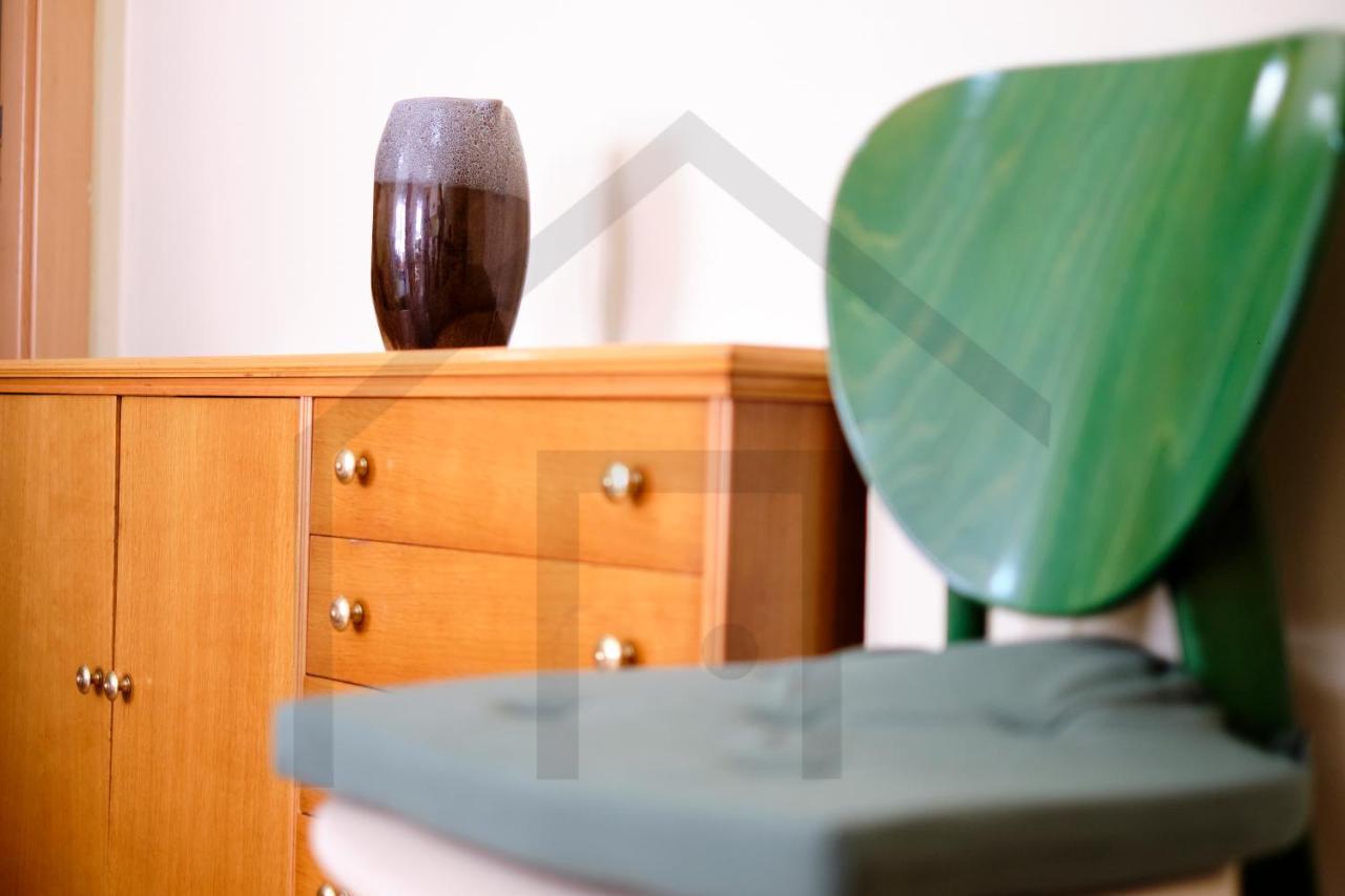 Loft En Oviedo - Ideal Para 3 Personas المظهر الخارجي الصورة